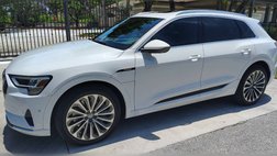 2019 Audi e-tron quattro Prestige
