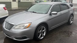 2013 Chrysler 200 Touring