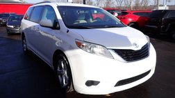 2014 Toyota Sienna LE 8-Passenger
