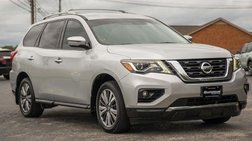 2020 Nissan Pathfinder SV