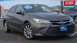 2016 Toyota Camry Hybrid XLE