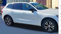 2025 Volvo XC60 B5 Core Dark Theme