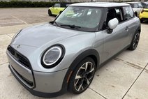 2025 MINI Hardtop Signature Trim 2-door Hatchback