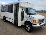 2006 Ford E-Series Van 