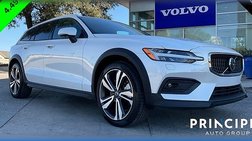 2025 Volvo V60 Cross Country B5 Plus