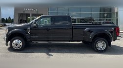 2022 Ford F-450 Super Duty Lariat