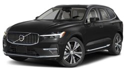 2025 Volvo XC60 T8 Core Dark Theme