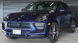 2025 Porsche Macan T