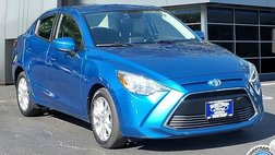 2017 Toyota Yaris iA Base