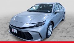 2026 Toyota Camry LE FWD