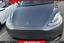 2023 Tesla Model Y Base
