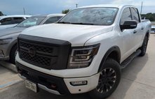 2023 Nissan Titan PRO-4X