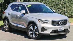 2024 Volvo XC40 B5 Core