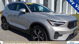 2025 Volvo XC40 B5 Core Bright Theme