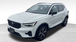 2024 Volvo XC40 XC40 Core, B5 AWD Gas (mild hybrid), Gasoline, Dark