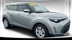 2023 Kia Soul LX