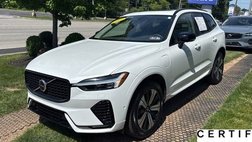 2023 Volvo XC60 Recharge T8 Plus Dark Theme