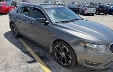 2017 Ford Taurus SHO
