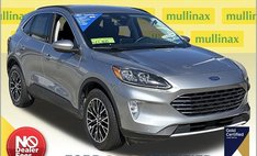 2022 Ford Escape Plug-In Hybrid Titanium