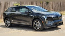2027 Cadillac OPTIQ-V Base