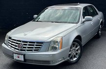 2010 Cadillac DTS Luxury Collection