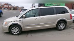 2015 Chrysler Town and Country Touring
