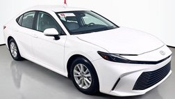2025 Toyota Camry LE FWD