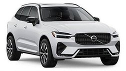 2023 Volvo XC60 B5 Plus Dark Theme