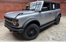 2022 Ford Bronco Black Diamond