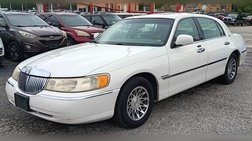 2000 Lincoln Town Car Signature