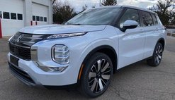 2026 Mitsubishi Outlander SE