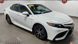 2023 Toyota Camry Hybrid SE