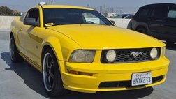 2006 Ford Mustang GT Deluxe