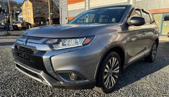 2020 Mitsubishi Outlander ES