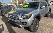 2017 Toyota Tacoma SR