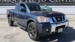 2015 Nissan Titan SV