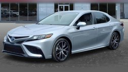 2022 Toyota Camry Hybrid SE