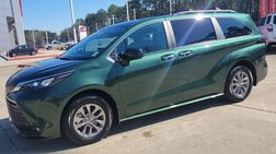 2025 Toyota Sienna XLE 7-Passenger