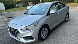 2020 Hyundai Accent SE