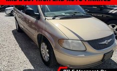 2001 Chrysler Town and Country LX
