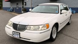 1999 Lincoln Town Car Signature