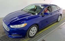 2013 Ford Fusion S