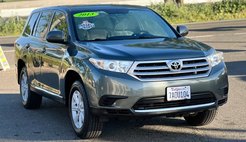 2013 Toyota Highlander Base