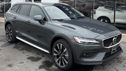 2026 Volvo V60 Cross Country B5 Ultra