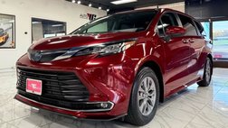 2023 Toyota Sienna XLE 7-Passenger