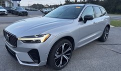 2023 Volvo XC60 B5 Ultimate Dark Theme