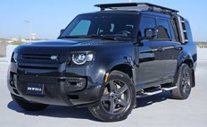 2023 Land Rover Defender 130 X-Dynamic SE