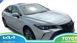 2021 Toyota Avalon Hybrid XLE