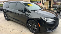 2018 Chrysler Pacifica Touring Plus