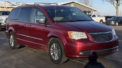 2013 Chrysler Town and Country Touring-L